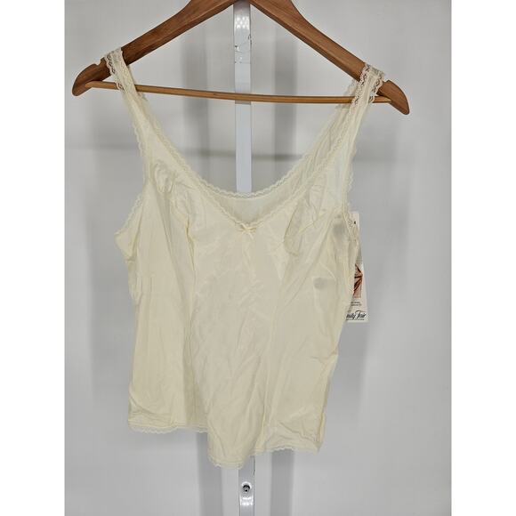 Vintage 1990s Vanity Fair Womens Sz 34 Satin Glance Camisole NEW - Picture 1 of 4